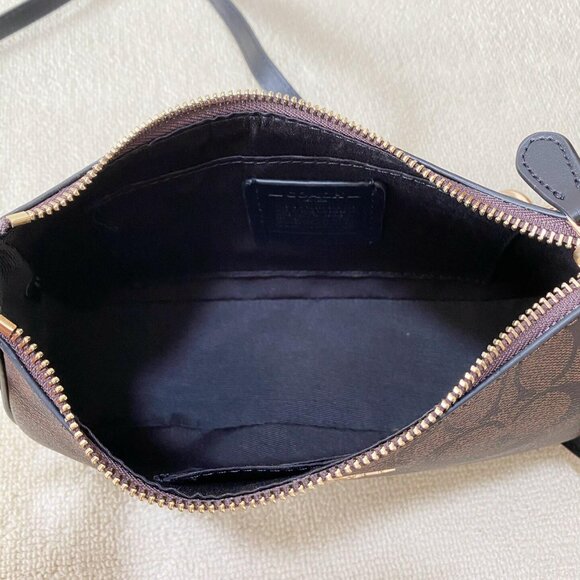 NWT Coach Outlet Teri Hobo Bag In Signature Canvas - Picture 6 of 9